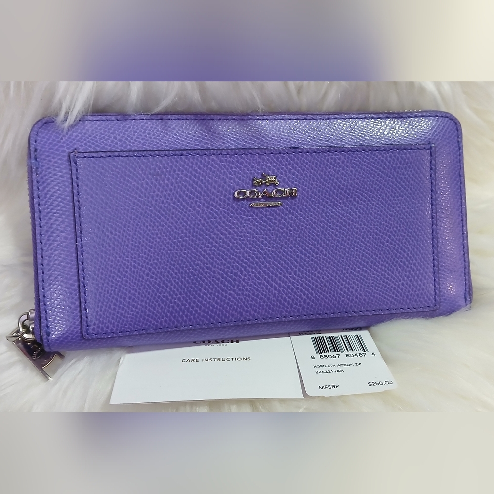Coach Purple Iris Accdn Zip Wallet
